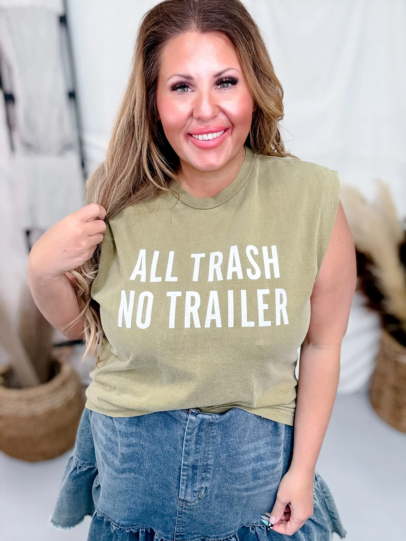 All Trash No Trailer Muscle Tank Top - Image 6