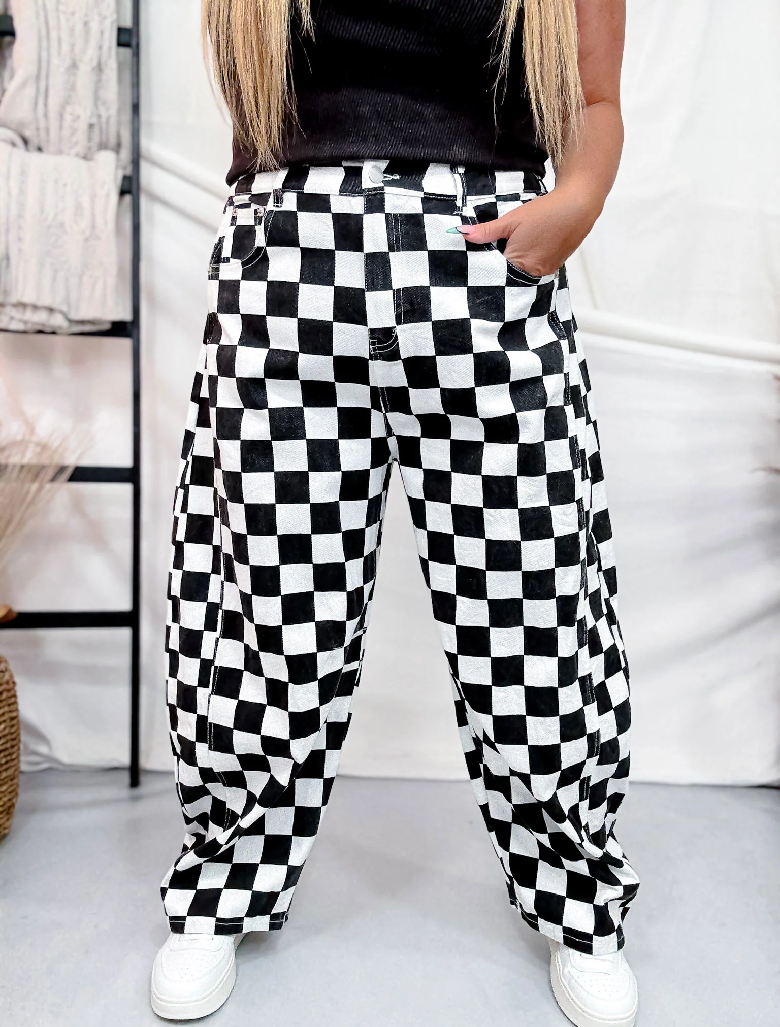 Black & White Checkered Barrel Leg Pants - Image 11