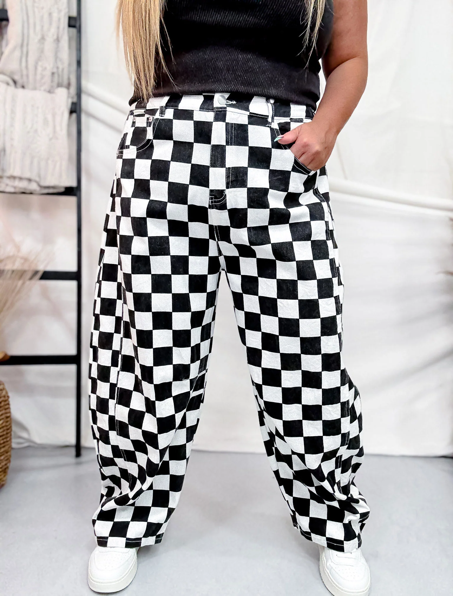 Black & White Checkered Barrel Leg Pants - Image 9