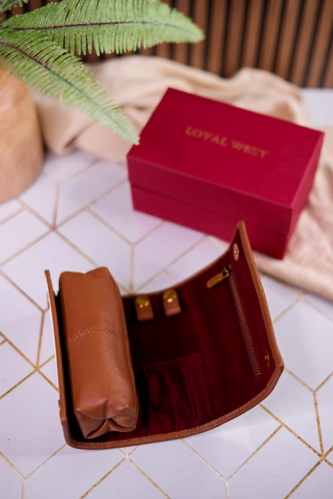 Canyon Jewelry Case in Hair-On Leather - Image 3