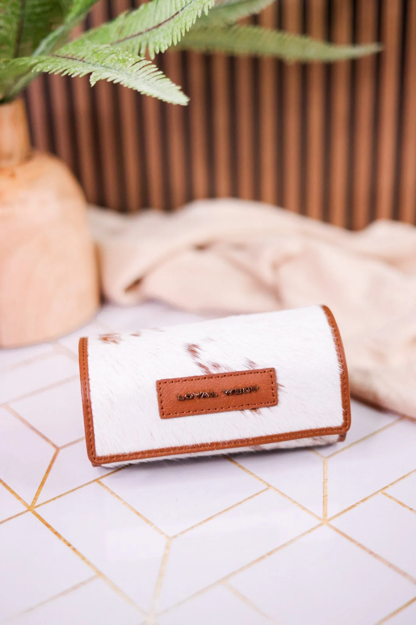 Canyon Jewelry Case in Hair-On Leather - Image 5