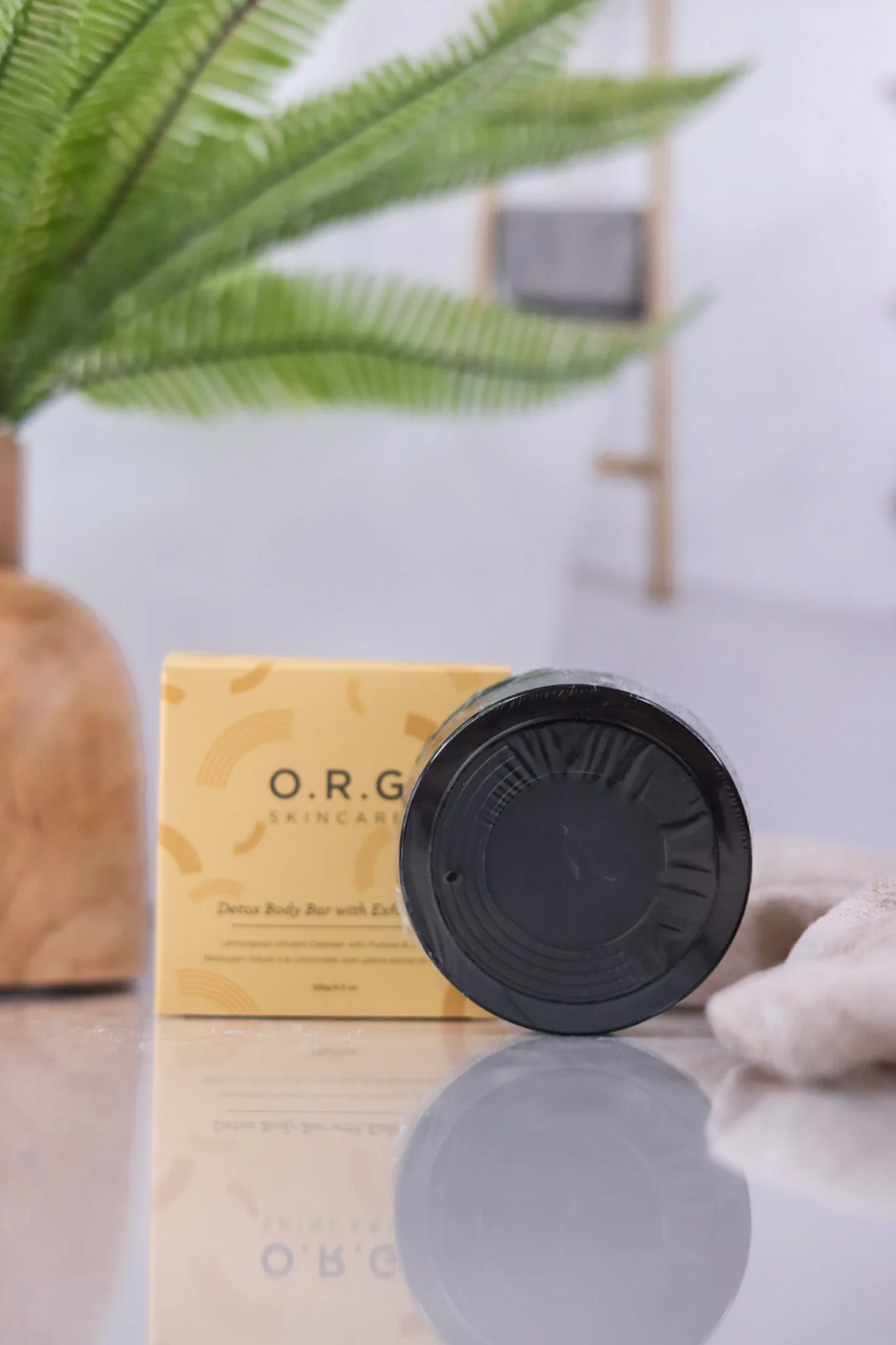 Detox Exfoliating Body Bar - Image 4