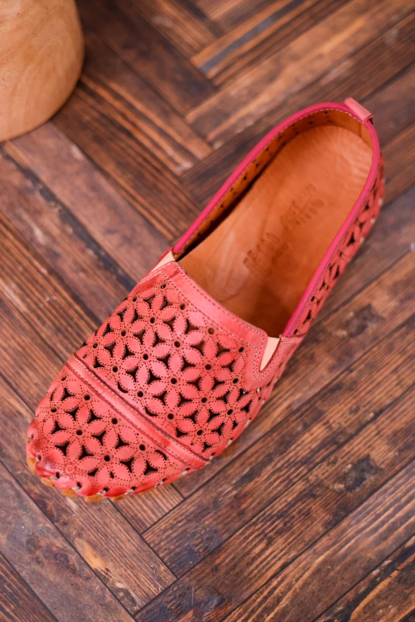 Flowerflow Classic Salmon Loafers - Image 4