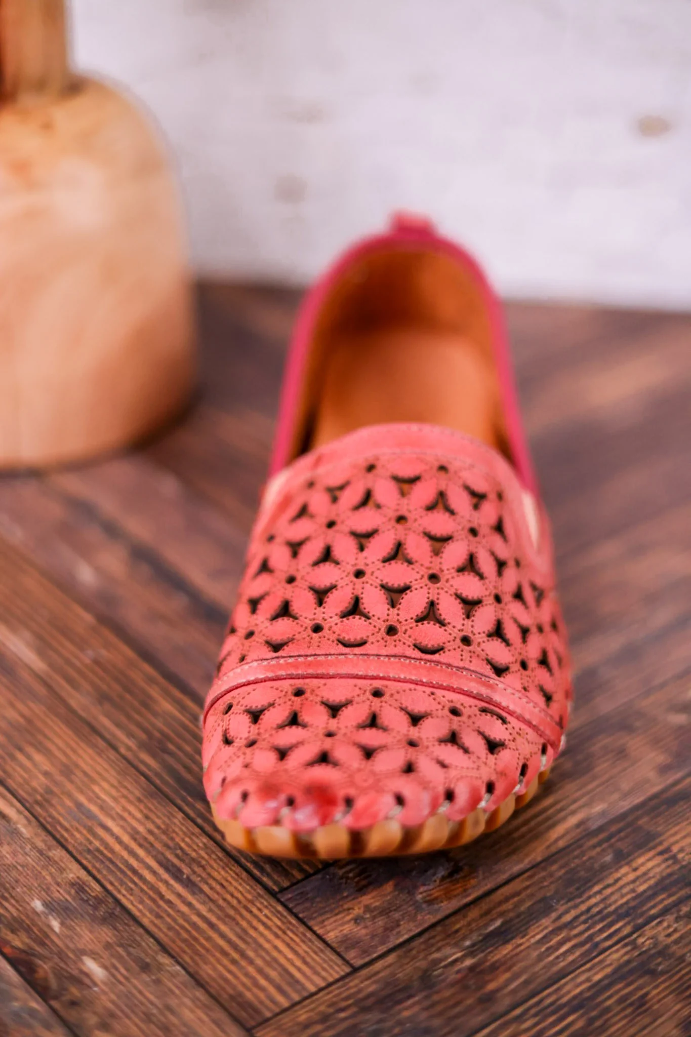 Flowerflow Classic Salmon Loafers - Image 5