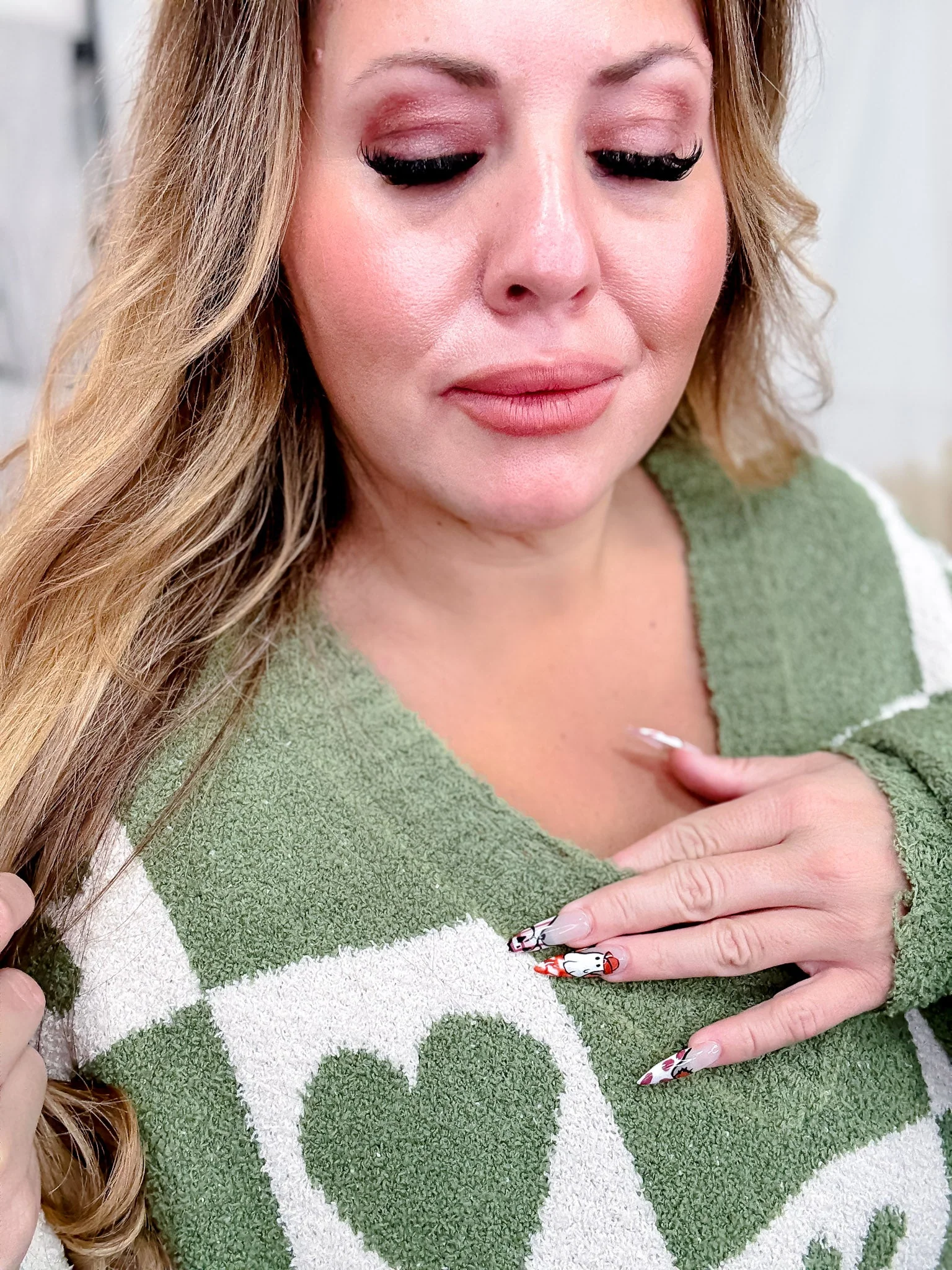 Grass Green & Ivory Heart & Flower Checkered Sweater FINAL SALE - Image 3