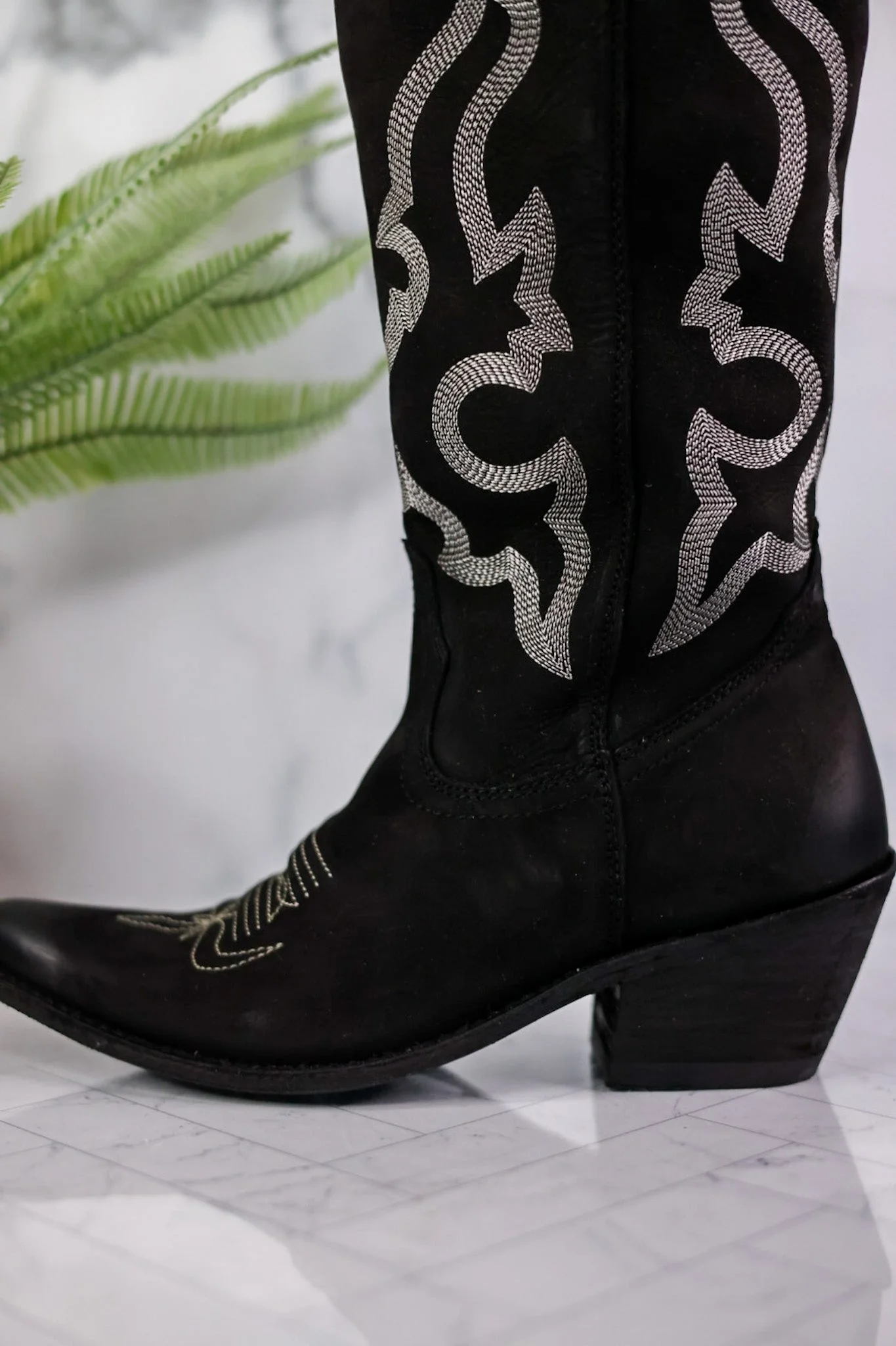 Indira Nobuck Grease Negro Over-Knee Boots - Image 3