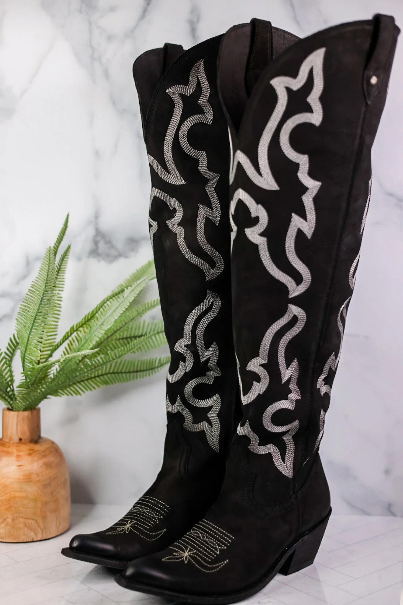 Indira Nobuck Grease Negro Over-Knee Boots - Image 9