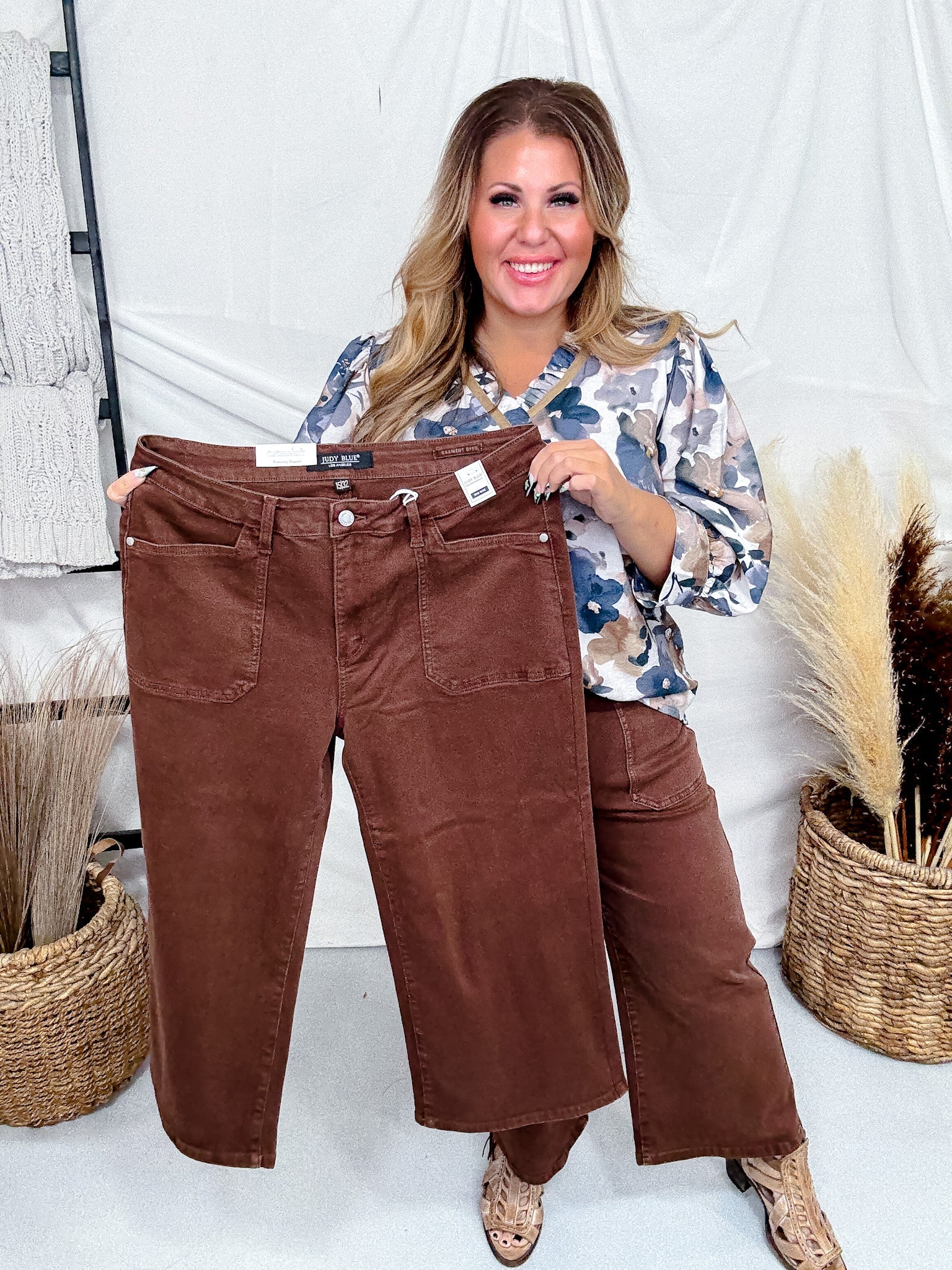 Judy Blue Mid-Rise Wide Leg Cropped Maple Garment Dyed Utility Pocket Jeans FINAL SALE - Image 11