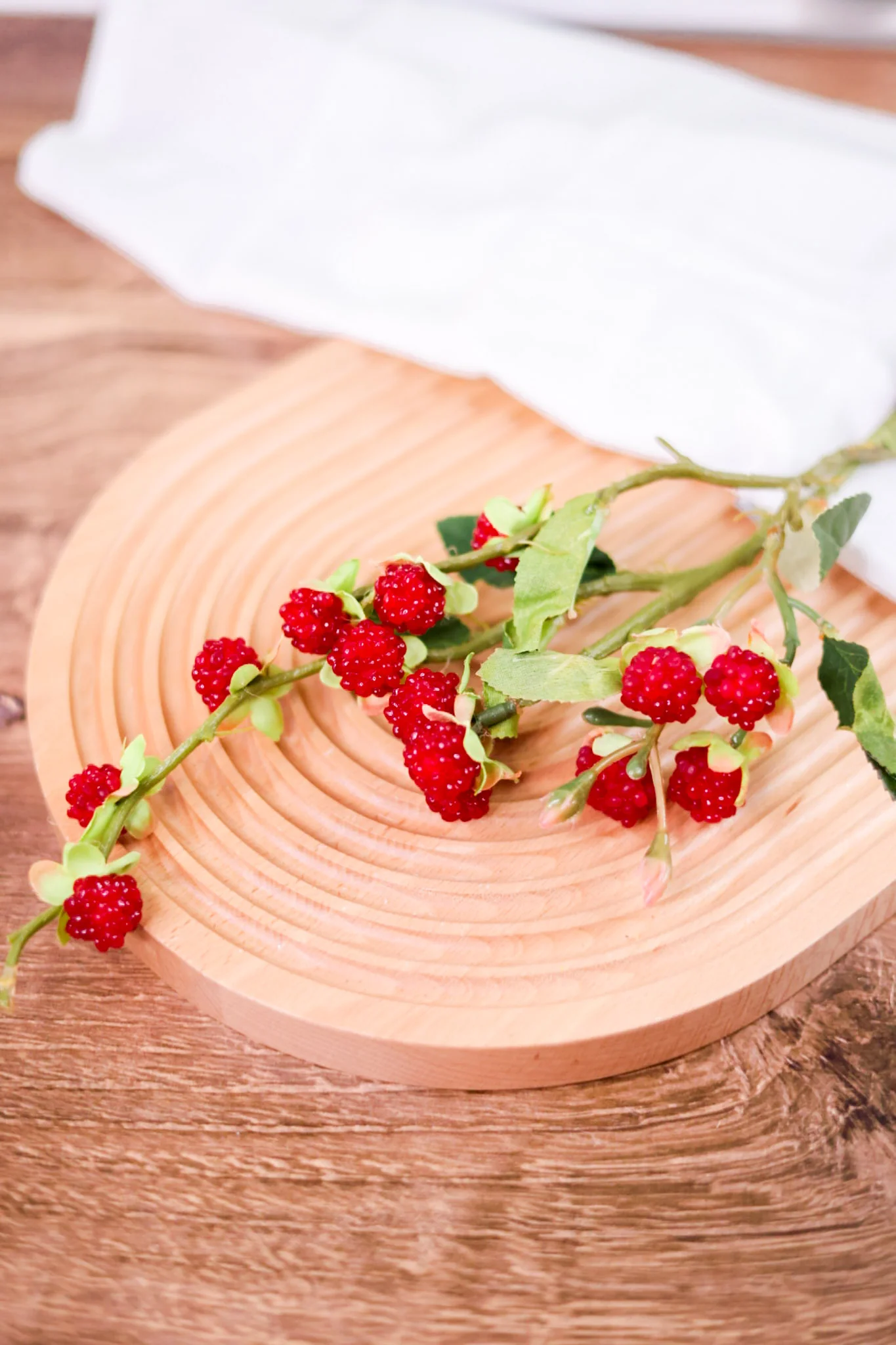 Red Berry Pick FINAL SALE - Image 3