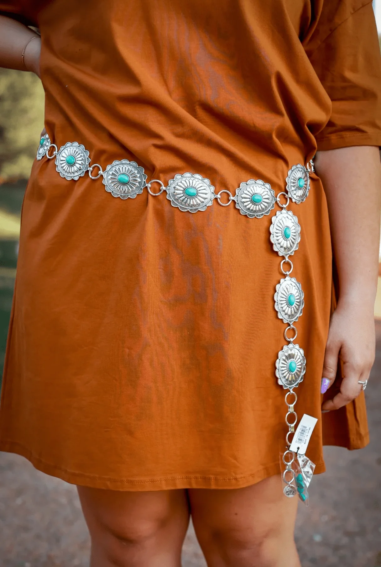She Is Fearless Floral Silver Concho Link Belt - Image 4