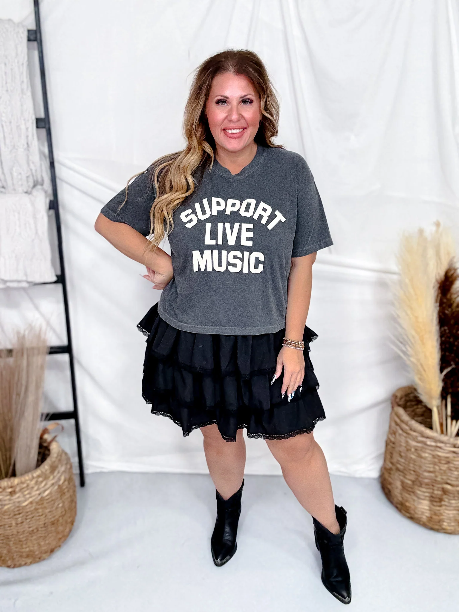 Support Live Music Midi Graphic Tee - Image 4