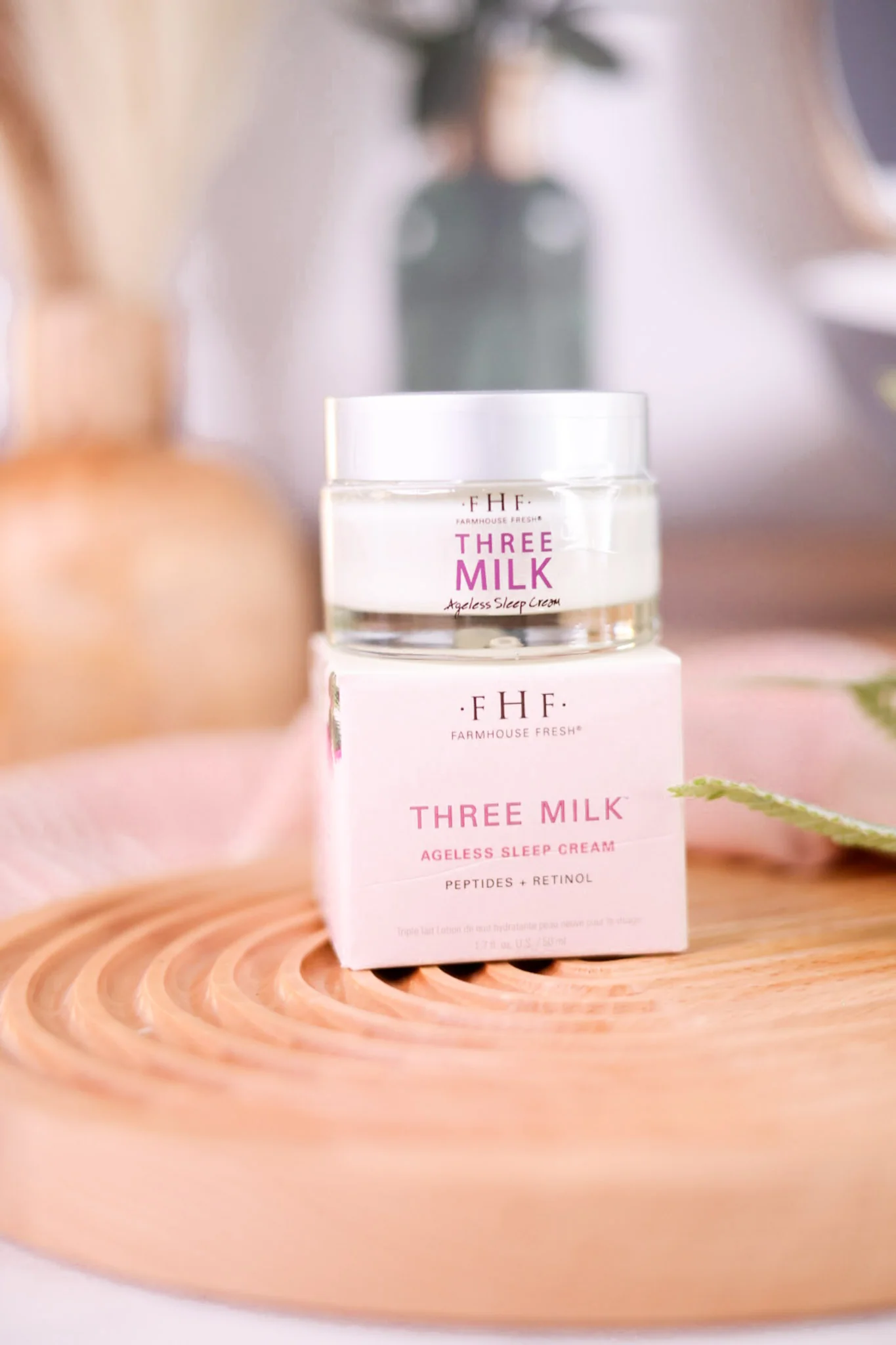 Three Milk Ageless Sleep Cream - Image 4