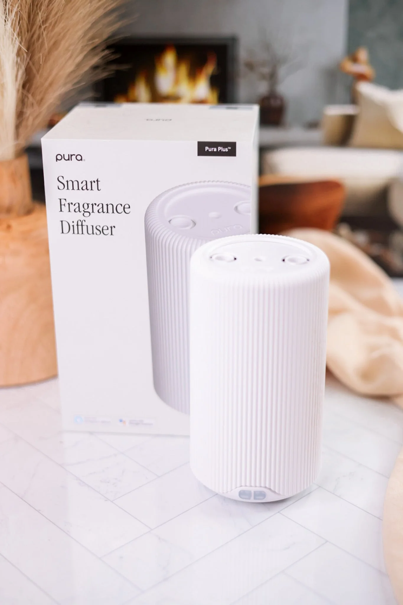 White Tabletop Pura Device - Image 7
